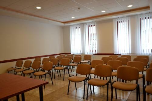 Hostal Althann Vend�gh�z �s Konferencia K�zpont