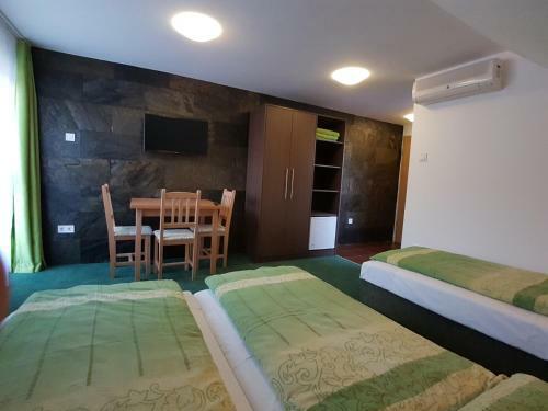 Hostal Babi Guesthouse