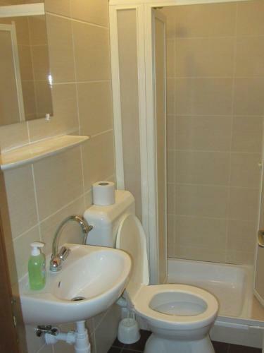 Hostal S�le Apartments & Rooms