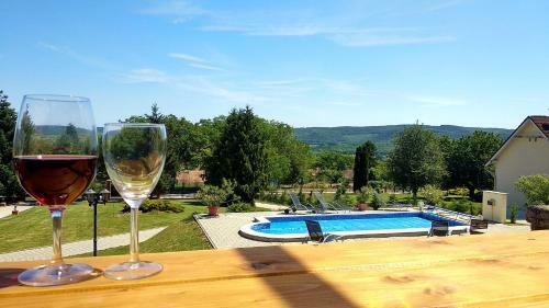 Hostal Villa Teleki