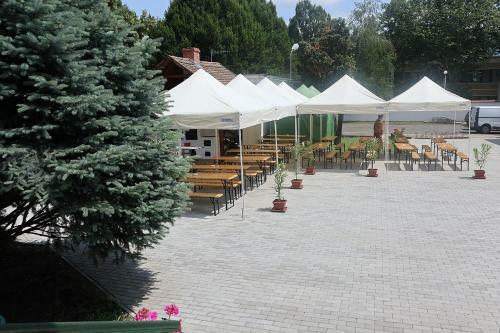 Hostal Szlov�k Panzi�
