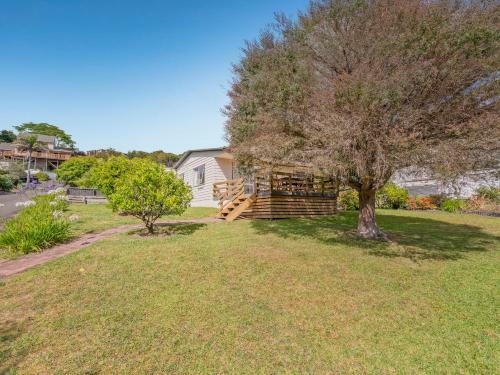 The Windsor Bach - Tairua Holiday Home