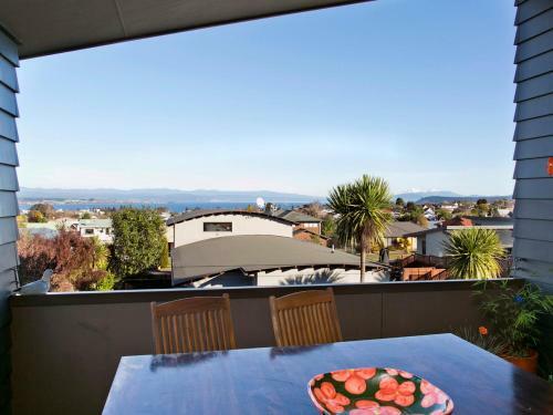 Riverstone Holiday Home - Taupo Holiday Home