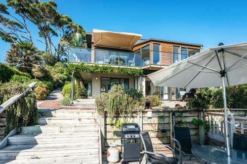 Seadream Villa