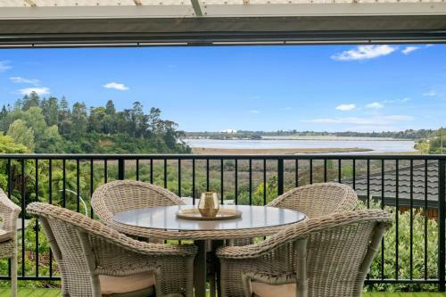 The Castle - Tauranga Holiday Home