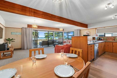 The Waves - Mt Maunganui Holiday Apartment