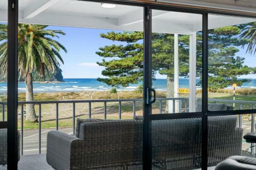 The Waves - Mt Maunganui Holiday Apartment