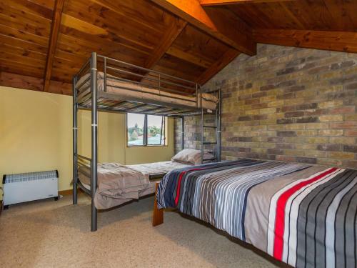 Adventurers Retreat - Ohakune Holiday Home