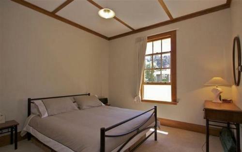 Railway Cottage - Ohakune Holiday Home