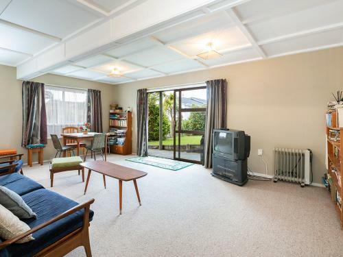 Bayview At Snells - Snells Beach Holiday Home
