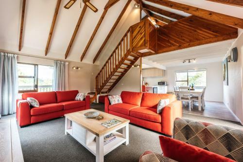 Oneroa Oasis - Waiheke Island Holiday Home