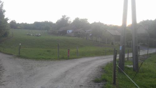 Szarvassz�ll� Vend�gh�z