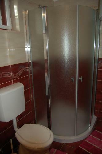 Hostal Z�ch Kl�ra Utcai Apartman