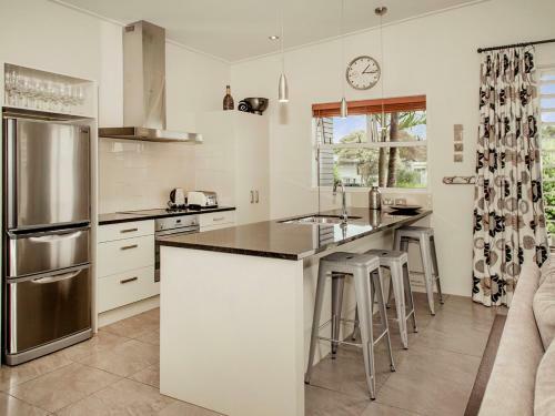 Casa Matarangi - Matarangi Holiday Home