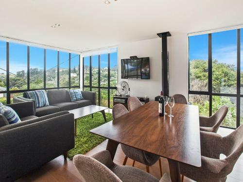 The Palm Beach Treehouse - Palm Beach Holiday House