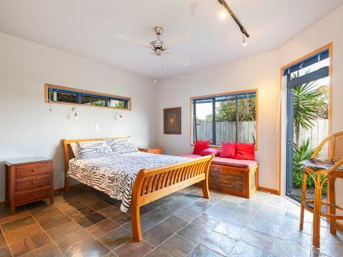 Golden Sands - Omaha Holiday Home