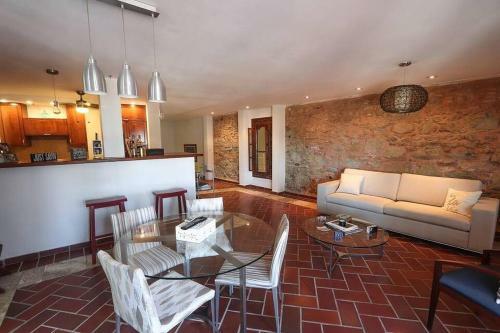 C�modo Apartamento En Casa Urrutia By The Perfect-host