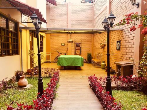 Bed & Breakfast Huaraz Hotel & Lodging