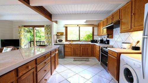 #2 Beach Villa Bliss By Tahiti Villas
