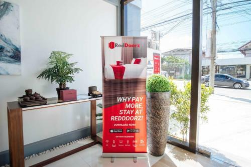Hotel Reddoorz Plus @ As Fortuna Cebu