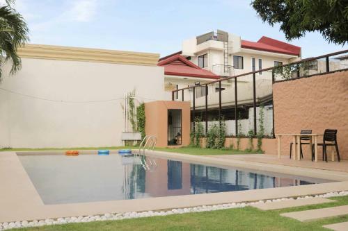Hotel Reddoorz Premium @ Wireless Mandaue Cebu