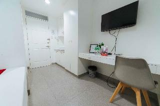 Hotel Reddoorz Plus @ Roxas Street Davao