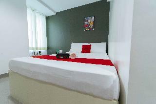 Hotel Reddoorz Plus @ Roxas Street Davao