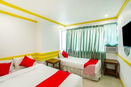 Hotel Oyo 496 D'abirus Inn