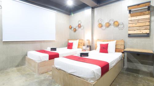 Hotel Reddoorz Plus @ Taft North Mandurriao