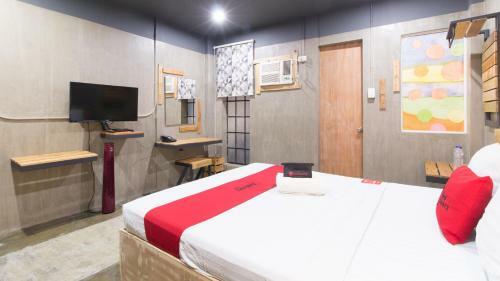 Hotel Reddoorz Plus @ Taft North Mandurriao