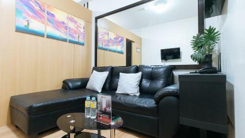 Hotel Reddoorz Premium @ Smdc Fairview 2