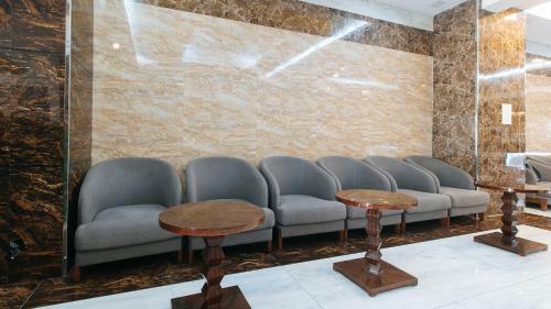 Hotel Reddoorz Plus @ Winter Benitez Cubao