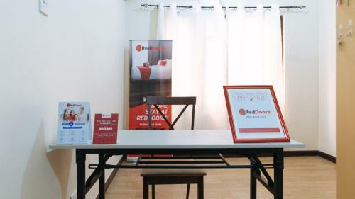 Hotel Reddoorz @ Gaea's Apartment Panglao