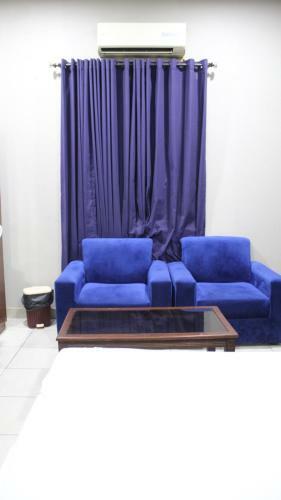 Hotel Comfort Inn (R)
