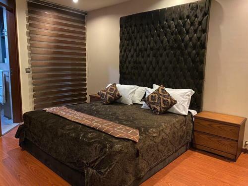 Silver Oaks Luxury Apartments