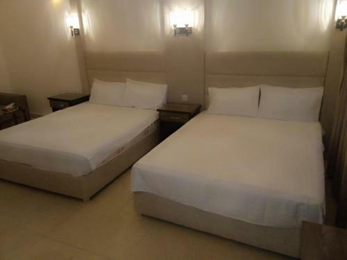 Hostal Royal Hayat - Single Room