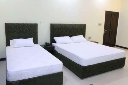 Hotel Four Season Inn