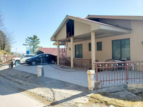 Apartamento Rove Lodging - Murree