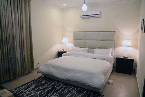 Hostal Butterfly Guest House Phase 7 Bahria Town