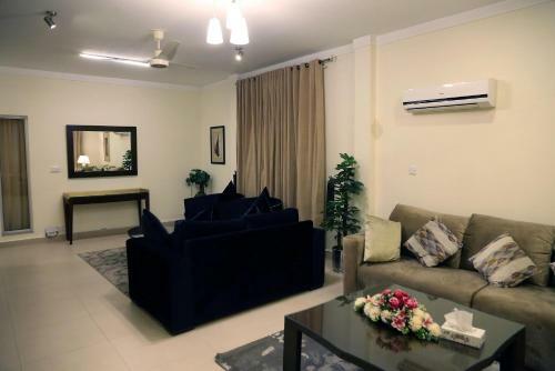 Hostal Butterfly Guest House Phase 7 Bahria Town