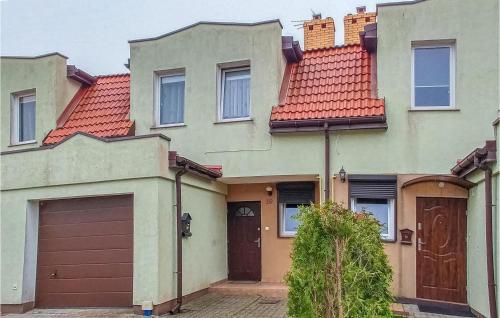 Nice Home In Darlowo W/ Wifi And 3 Bedrooms