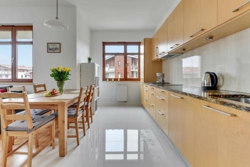 Apartamento Kapita?ski - Neptun Park Grande