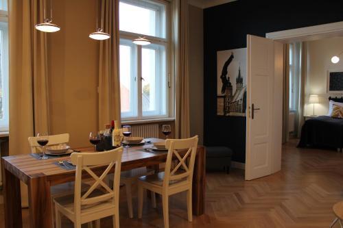 Dominican Square By Hashtag Apartments