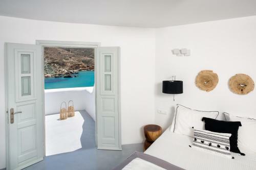 Blue Sand Hotel