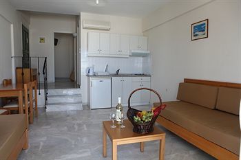 Aparthotel Radamanthy's Hotel Apartments