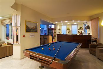 Aparthotel Radamanthy's Hotel Apartments