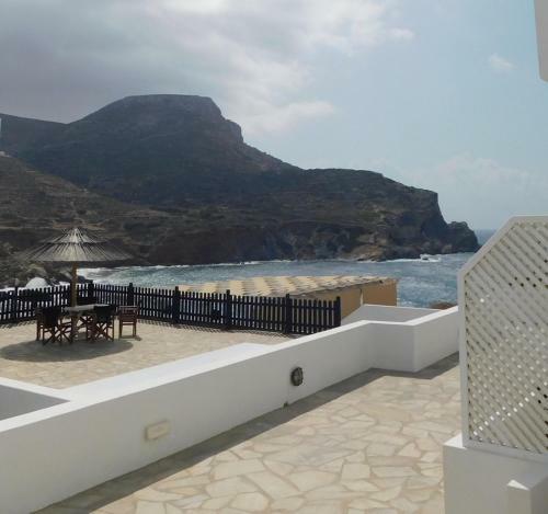 Bed & Breakfast ?ymanemi Folegandros