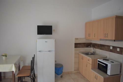 Ermioni Apartments