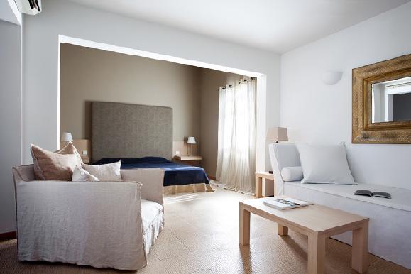 Minos Beach Art Hotel