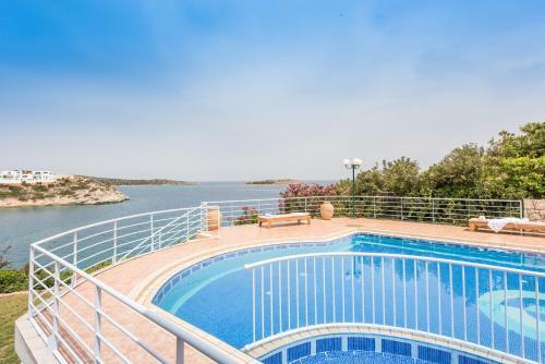 Mare Nostrum Villas I